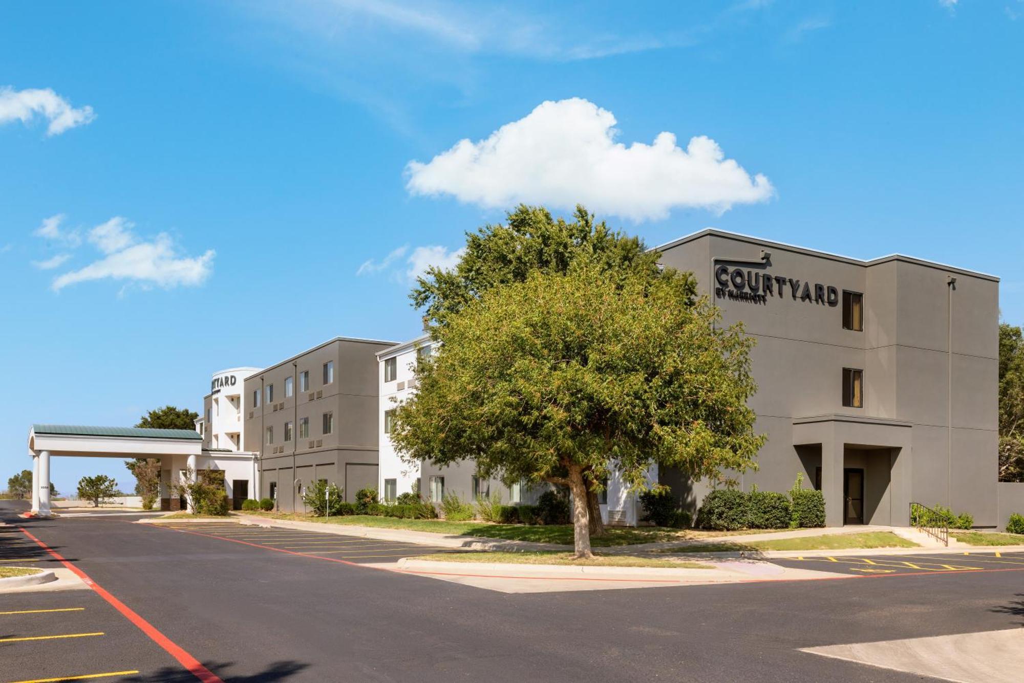 Отель Courtyard By Marriott Amarillo West/Medical Center Экстерьер фото