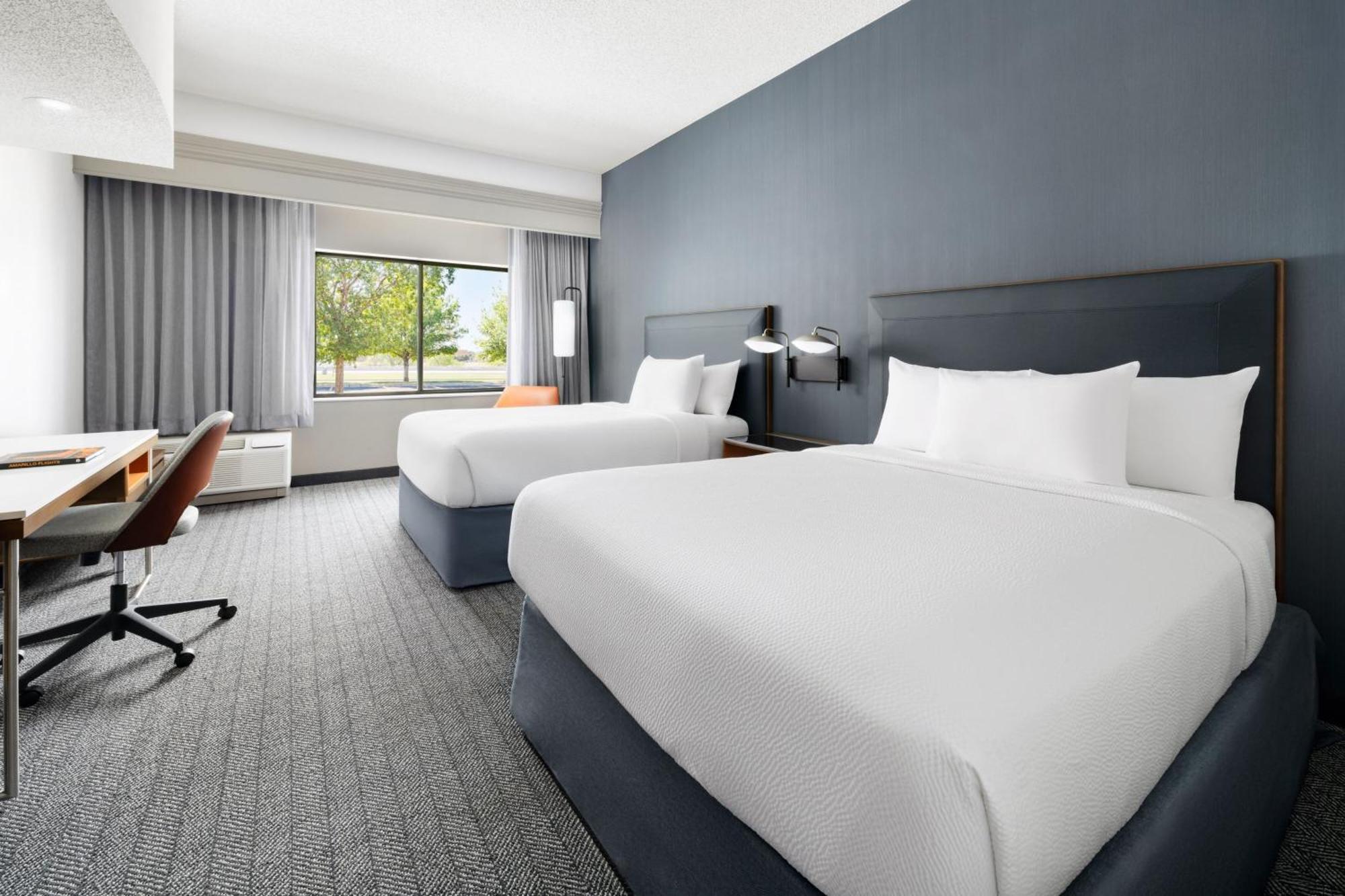 Отель Courtyard By Marriott Amarillo West/Medical Center Экстерьер фото